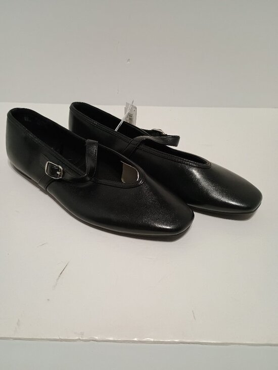 Old Navy Shoes - Old Navy Black Mary Jane Ballet Flats Buckle Square Toe Women’s Size 10 NWT